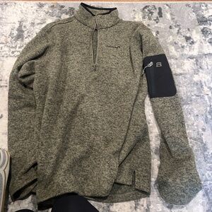 Avalanche Outdoors fleece jacket